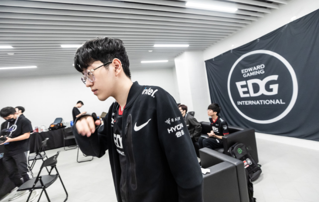 丹麦与停赛 丹麦与停赛