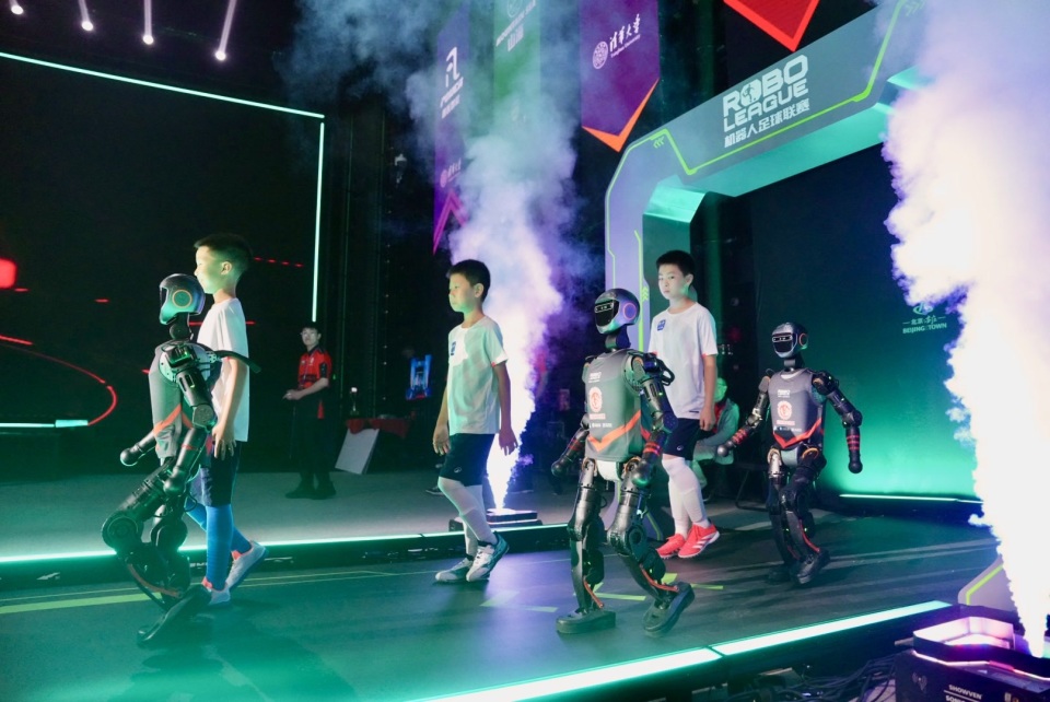 成致命一击 成致命一击