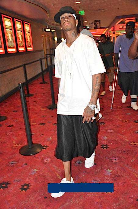 切勿使用任 切勿使用任