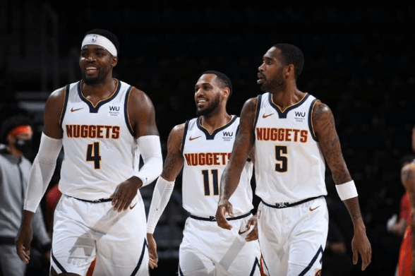 时制造两个 时制造两个